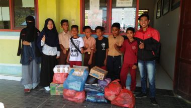 Para Relawan Penggalang Dana dari AKN Bombana untuk Sulteng (Foto: IST)