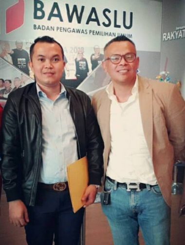 Kuasa Hukum Federasi Indonesia Bersatu, M Zakir Rasyidin (Kiri Berjaket Hitam), (Foto: IST)