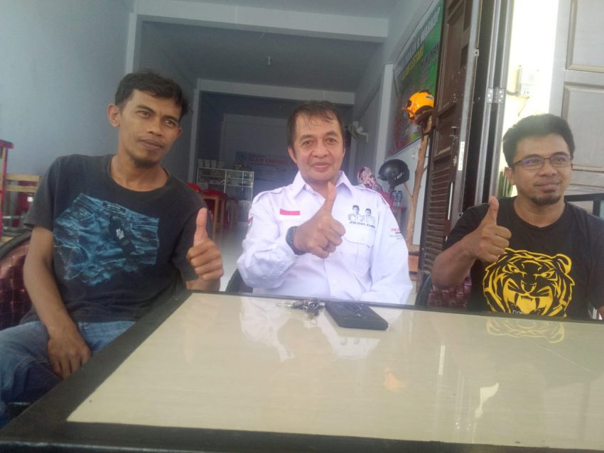 Ketua Fortuna Sultra, LM Taslim Suri (Tengah) Didampingi Anggota Fortuna Sultra (Foto: Jubirman)