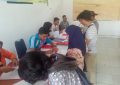 Suasana Penyetoran Berkas Beasiswa Wawonii Cerdas (Foto: Jubirman)
