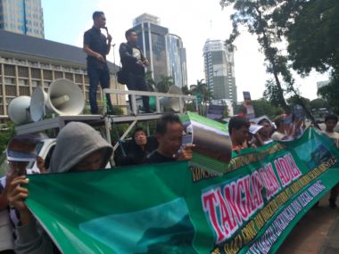 Massa Aksi dari KONASARA Saat Gelar Demonstrasi