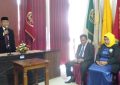 Rektor Unsultra Prof Andi Bahrun, memberikan sambutan saat usai pelantikan Direktur PascaSarjana LM Bariun